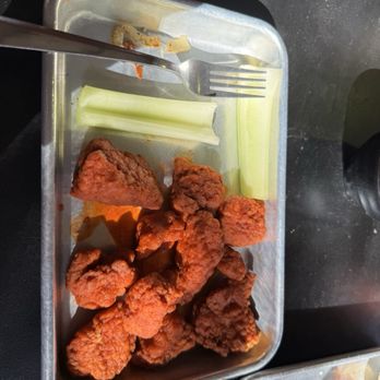 Angel's Icehouse - 10 Wings - American Near Me - Spicewood, Texas Angel's Icehouse - 10 Wings - American Near Me - Spicewood, Texas