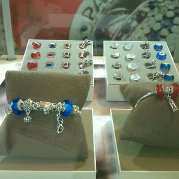 Pandora - Jewelry Near Me - Jacksonville, Florida