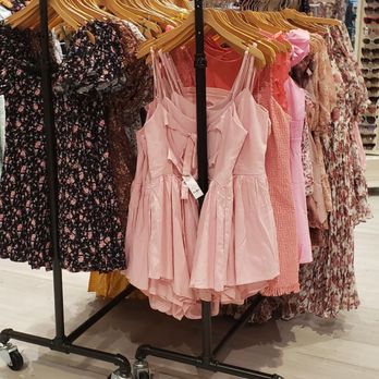 Francesca’s - Accessories Near Me - Sunrise, Florida Francesca’s - Accessories Near Me - Sunrise, Florida