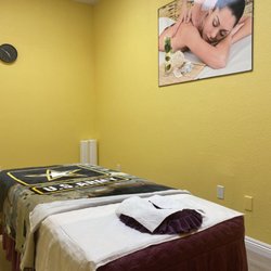 Diamond Massage - Massage room