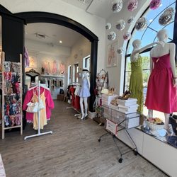Karadise Boutique