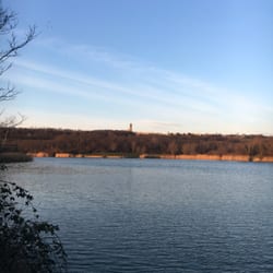 Erholungsgebiet Wienerberg - Wunderschön mit dem Sonnenuntergang