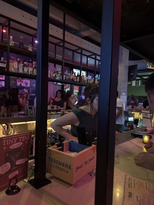 Tribute Hollywood by null