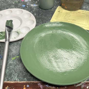 La Terraza - Paint-Your-Own Pottery Near Me - Milwaukee, Wisconsin