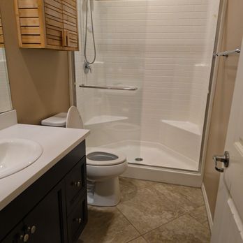 Morales Cleaning Services - Spotless bathroom - Home Cleaning Near Me - Murrieta, California Morales Cleaning Services - Spotless bathroom - Home Cleaning Near Me - Murrieta, California