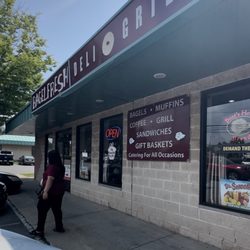 Bagel Fresh Deli and Grill - Outside