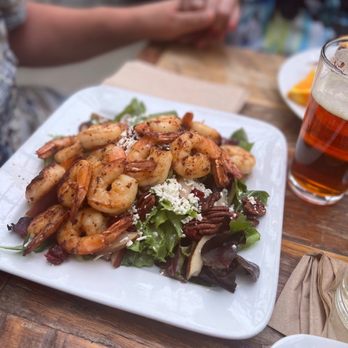 High Hand Cafe - New American Near Me - Loomis, California