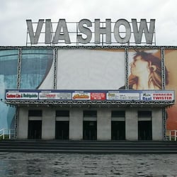 Via Show