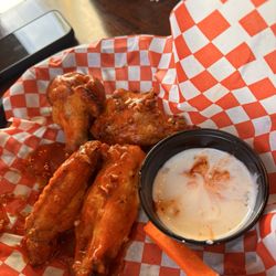 Wing Nutz - Bone in
