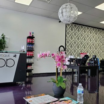Hair Boutique By QOD - Blow Dry/Out Services Near Me - Miami, Florida Hair Boutique By QOD - Blow Dry/Out Services Near Me - Miami, Florida