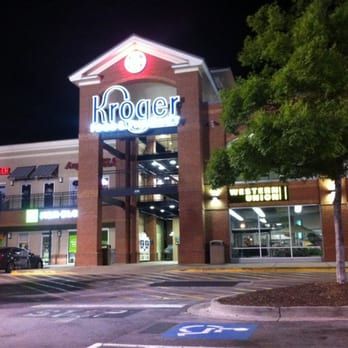 Kroger - Kroger at night - Grocery Near Me - Smyrna, Georgia