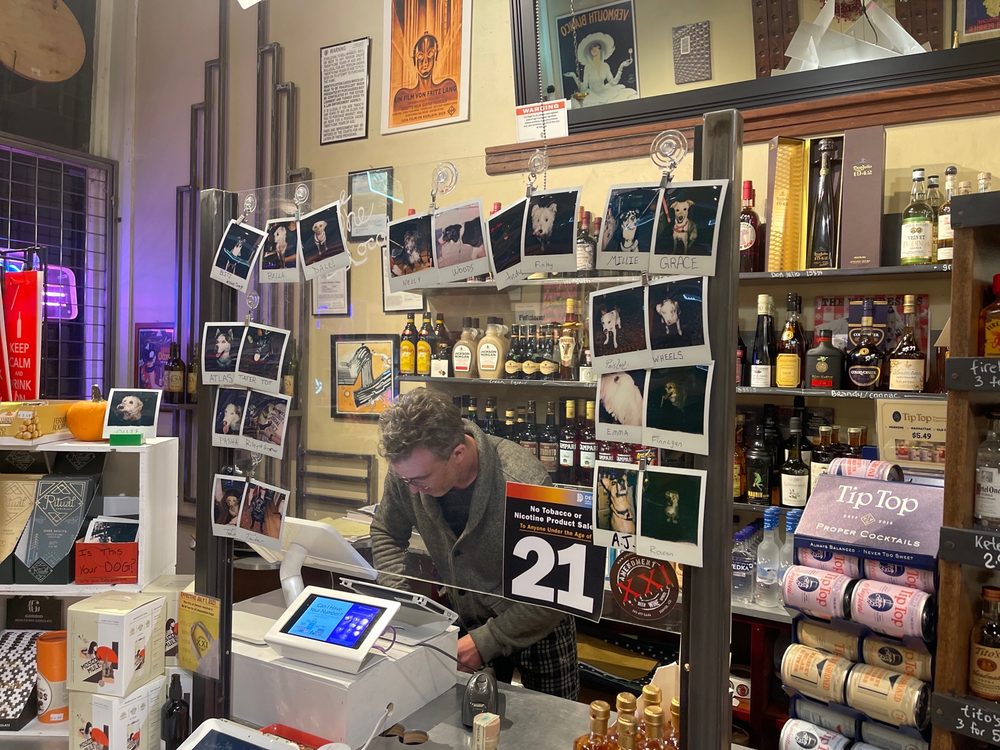 AMENDMENT XXI WINE & SPIRITS Updated September 2024 60 Photos & 45