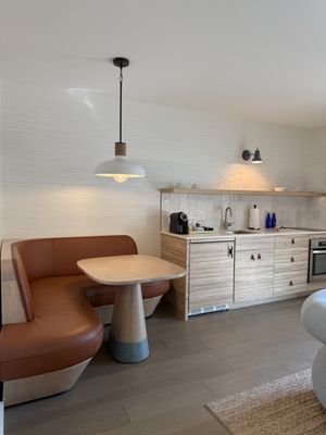 The Shoals Suites & Slips by null