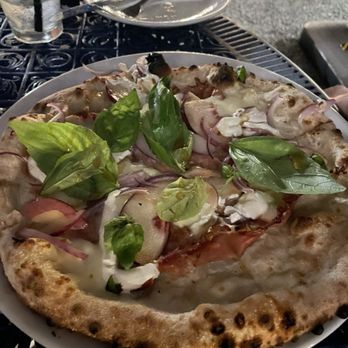 Pistarro's - Peach pizza (daily special) - Italian Near Me - Frederick, Maryland