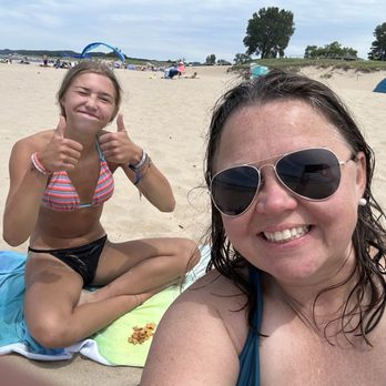 Oval Beach - Beaches Near Me - Saugatuck, Michigan