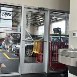 Valvoline Instant Oil Change