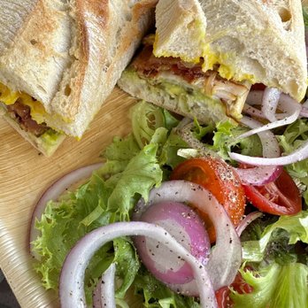 Le Cafe De La Plage - Club sandwich plate - Coffee & Tea Near Me - Malibu, California Le Cafe De La Plage - Club sandwich plate - Coffee & Tea Near Me - Malibu, California