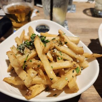 Yard House - Bars Near Me - Hallandale Beach, Florida Yard House - Bars Near Me - Hallandale Beach, Florida