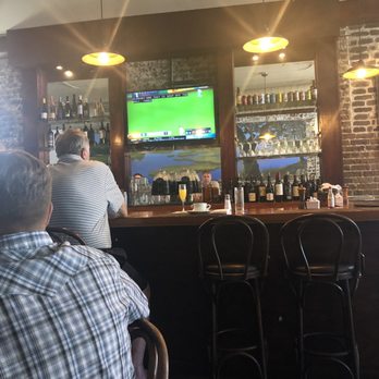 Virginia's On King - Southern Near Me - Charleston, South Carolina