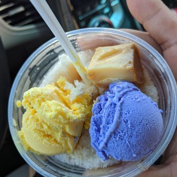 Jollibee - Halo-Halo.  So good, but you have to eat it before the shaved ice melts. - Fast Food Near Me - Irvine, California