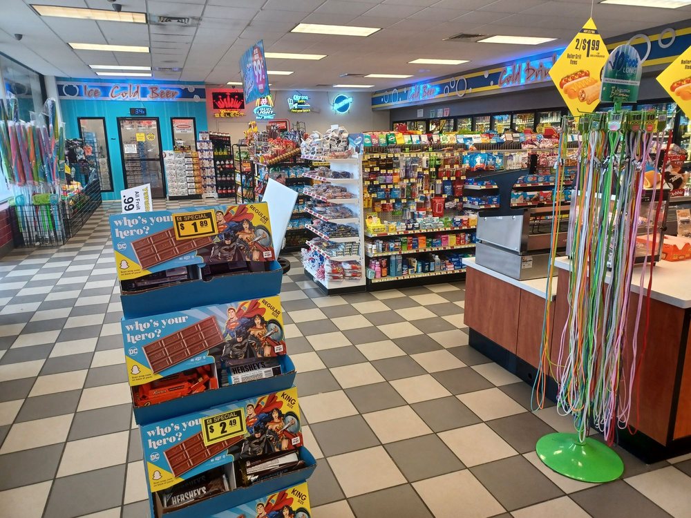 CLARK’S EXXON Updated July 2024 3690 Gulf Shores Pkwy, Gulf Shores