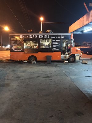 DELFINA’S CHIMI by null