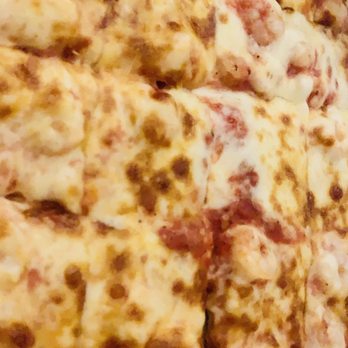 La Villa - Pizza Near Me - Chicago, Illinois La Villa - Pizza Near Me - Chicago, Illinois