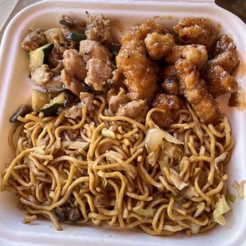 Panda Express - Chow Mein with Orange and Mushroom Chicken - Chinese Near Me - Berkeley, California