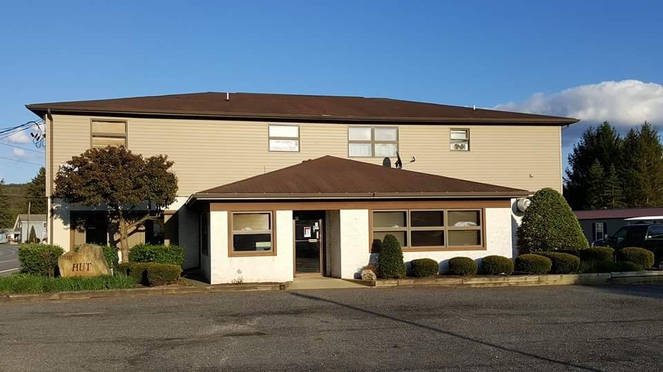 Hut Family Restaurant Logo