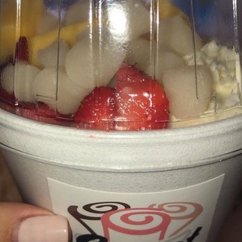Sweet Sip - Thai Rolled Ice cream with mochi and fruits - Coffee & Tea Near Me - Boston, Massachusetts Sweet Sip - Thai Rolled Ice cream with mochi and fruits - Coffee & Tea Near Me - Boston, Massachusetts