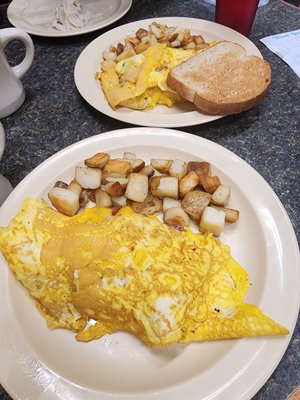 Mary Lou's Grill by null