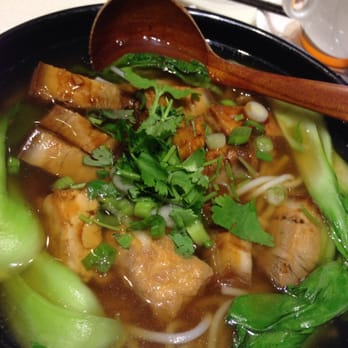 Le Riz Asian Fusion Cafe - Stew pork in noodles soup - Singaporean Near Me - Richmond, British Columbia Le Riz Asian Fusion Cafe - Stew pork in noodles soup - Singaporean Near Me - Richmond, British Columbia