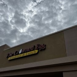 The Crowned Egg - Entrance