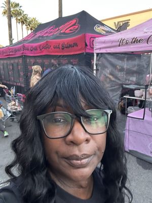 The River Park Farmers Market by null