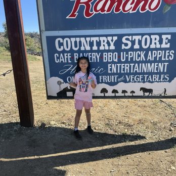 Rileys At Los Rios Rancho - Finished apple picking and needed shaved ice to cool Down. - Fruits & Veggies Near Me - Oak Glen, California
