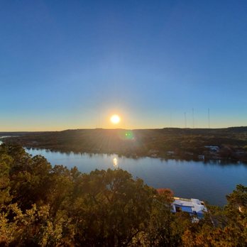Mount Bonnell - Mount Bonnell - Hiking Near Me - Austin, Texas Mount Bonnell - Mount Bonnell - Hiking Near Me - Austin, Texas