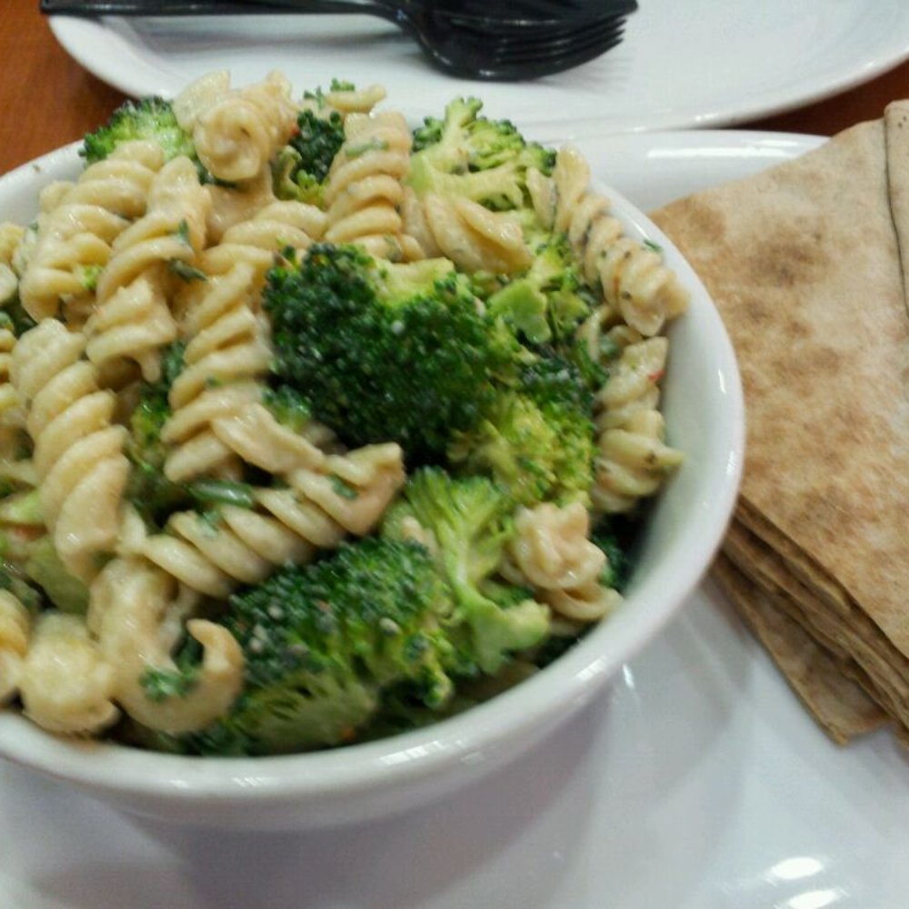 Calif Chicken Cafe - American Near Me - Northridge, California Calif Chicken Cafe - American Near Me - Northridge, California
