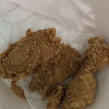 KFC - Little tiny tenders not Worrh $22 price tag - Fast Food Near Me - Flat Rock, Michigan