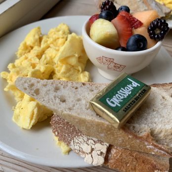 Le Pain Quotidien - Three scrambled eggs - Bakeries Near Me - Fairfax, Virginia Le Pain Quotidien - Three scrambled eggs - Bakeries Near Me - Fairfax, Virginia