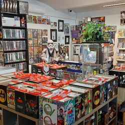 Mad Titan Comics