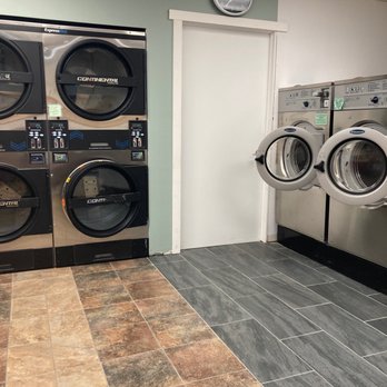 Wash & Go Laundromat Express - Large washers and dryers - Laundromat Near Me - Calgary, Alberta