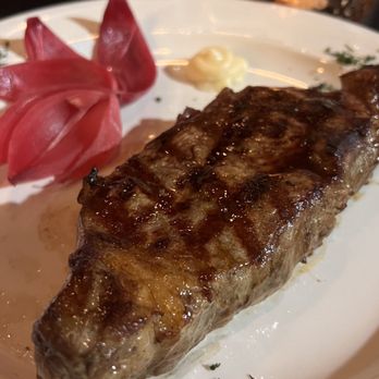 Gino's Prime and Surf - Dyer - 16oz New York Strip - Steakhouses Near Me - Dyer, Indiana Gino's Prime and Surf - Dyer - 16oz New York Strip - Steakhouses Near Me - Dyer, Indiana