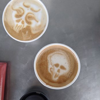 Fremont Coffee - Mocha and white mocha - Coffee & Tea Near Me - Seattle, Washington Fremont Coffee - Mocha and white mocha - Coffee & Tea Near Me - Seattle, Washington