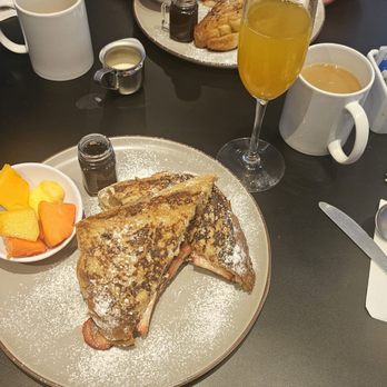 Azul - Stuffed French Toast w/a Bellini and Coffee. - Breakfast & Brunch Near Me - Puerto Vallarta, JAL