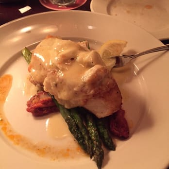 Pappadeaux Seafood Kitchen - Sea bass! Soo amazing!! - Cajun/Creole Near Me - Springdale, Ohio