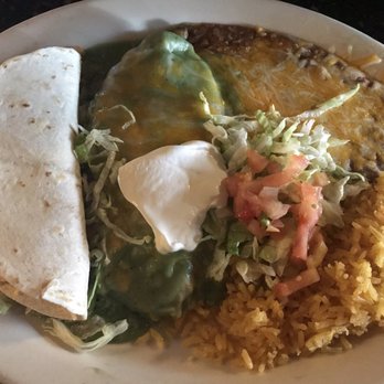 Mexico Restaurant - Chicken taco and Chile relleno combo - Mexican Near Me - Honolulu, Hawaii