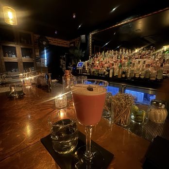 Highball - Cocktail Bars Near Me - Phoenix, Arizona