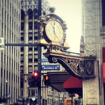 The Kaufmann Clock - Landmarks & Historical Buildings Near Me - Pittsburgh, Pennsylvania The Kaufmann Clock - Landmarks & Historical Buildings Near Me - Pittsburgh, Pennsylvania