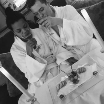 JaaSpaa - During our couples pampering session there is a brief intermission during which time you may plan your date! - Massage Therapy Near Me - West Haven, Connecticut JaaSpaa - During our couples pampering session there is a brief intermission during which time you may plan your date! - Massage Therapy Near Me - West Haven, Connecticut