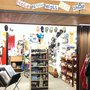 Hole In The Wall Gift Shop